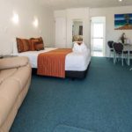 Twin studio spa unit - Lounge/bedroom